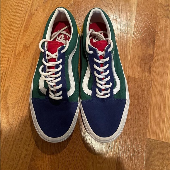 Vans yacht club size 9 - Picture 1 of 4